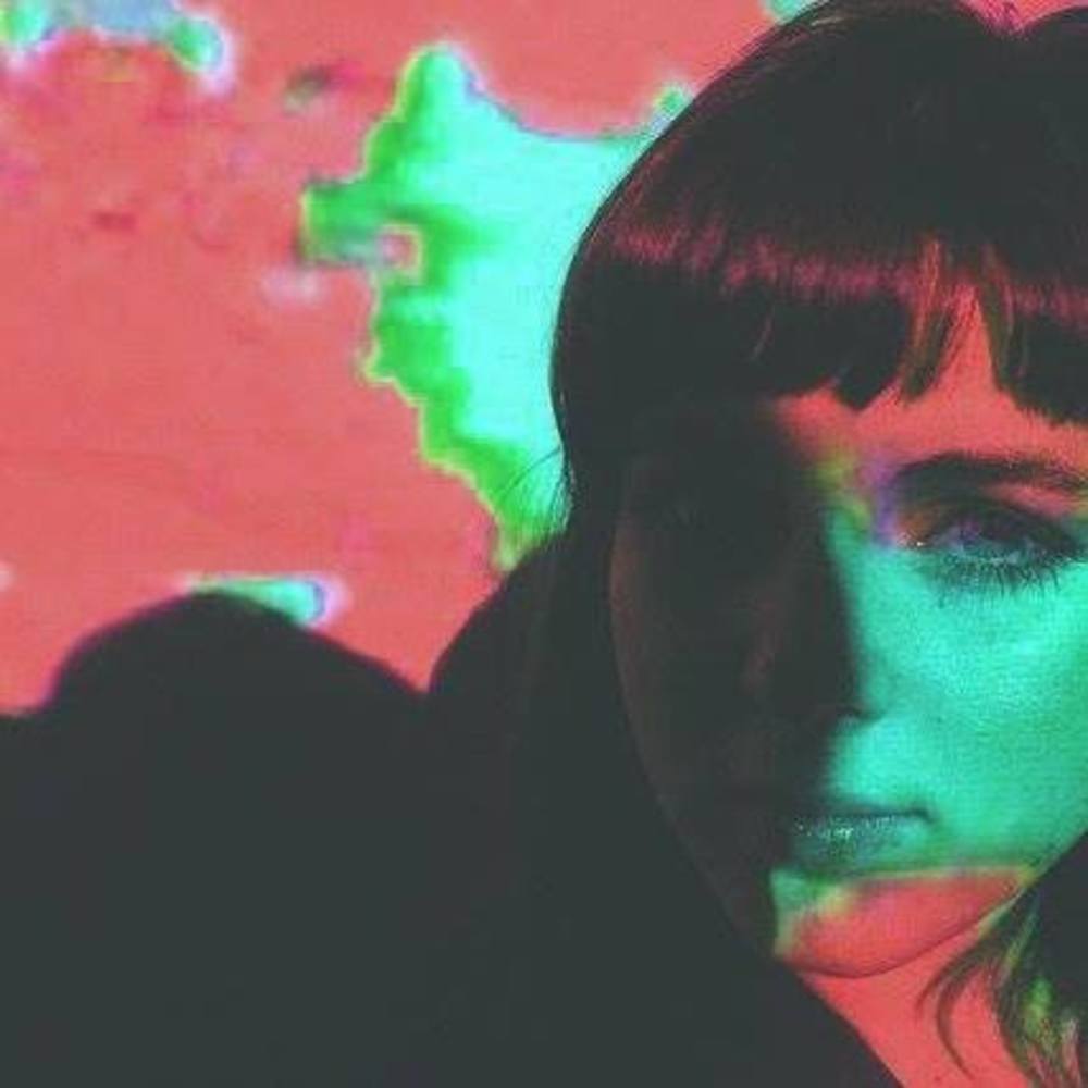 Meet your Posher, Neon